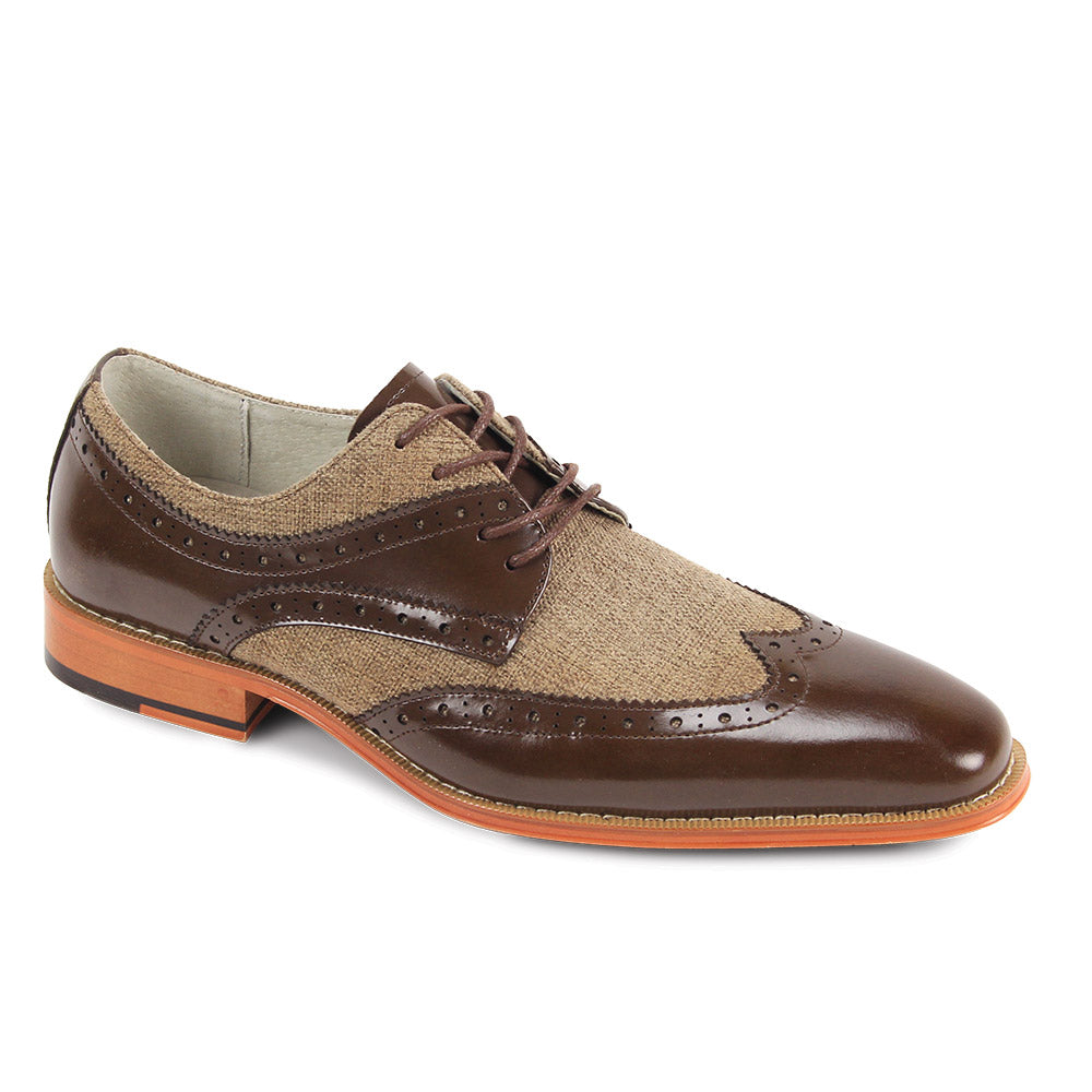 The GIOVANNI Giovanni Nico Chocolate Brown/Brown Leather Shoes feature a brown leather and tan linen upper with brogue detailing, wingtip lace accents, and a light brown sole, shown from the side.