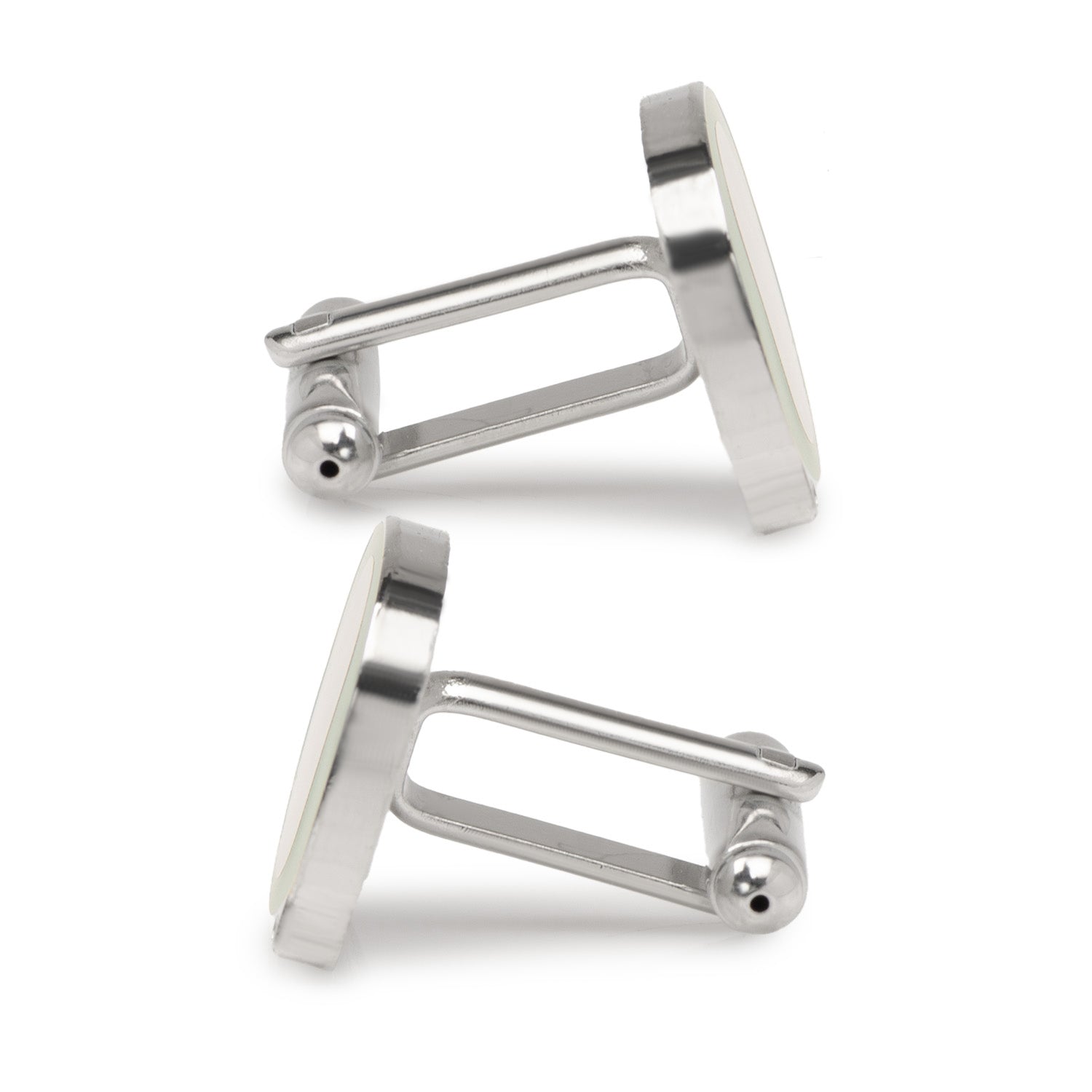 Cufflinks.com NCAA Oregon Ducks Cufflinks feature a silver finish with a green and white "O" design on each face.