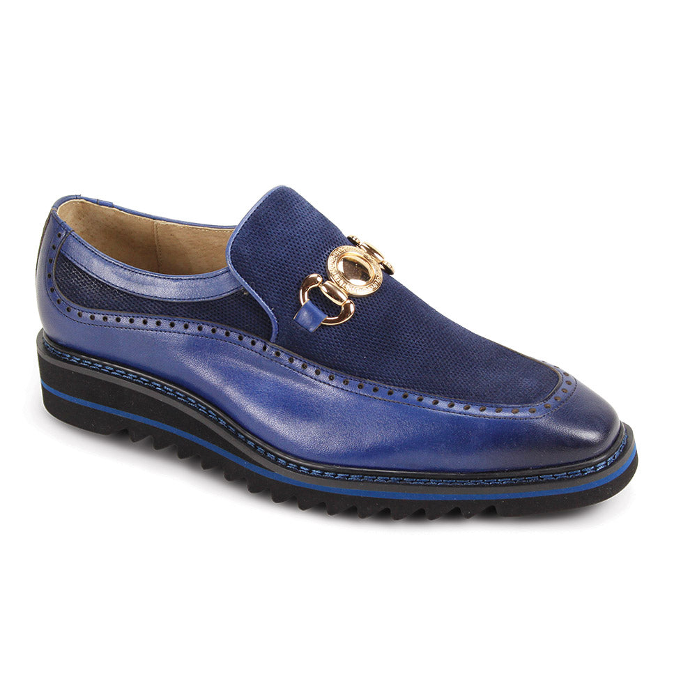 The Giovanni Roger Blue Leather Shoes by GIOVANNI are slip-on loafers with a moc toe, gold metal buckle detail, and a black ridged sole.