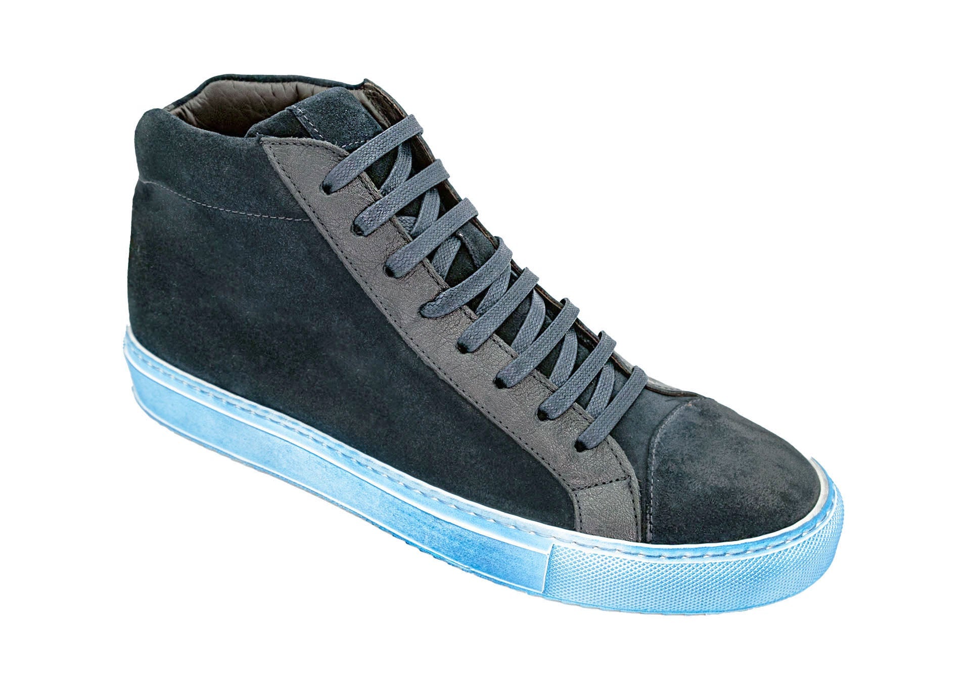 GIOVACCHINI Ruben Blue Suede Leather High-top Sneakers feature premium Italian suede, black laces, and a light blue rubber sole, displayed on a white background.