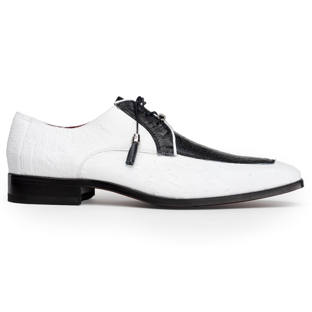 A pair of men’s luxury Andretti Black / White dress derby shoes from Marco Di Milano, these genuine ostrich leather shoes showcase elegant white uppers with black lace-up detailing; one shoe is shown upright while the other displays the rich brown sole.
