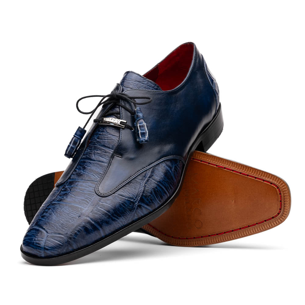 A pair of stylish Marco Di Milano Anzio Blue Jeans with classic design and premium detailing, offering the refined touch and comfort expected from luxury men's denim.
