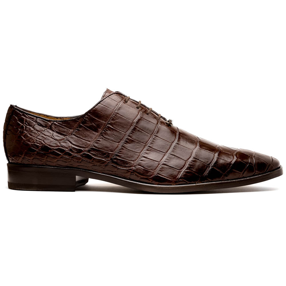 The Bono Brown by Marco Di Milano: genuine alligator Oxfords in brown—one upright displaying laces, the other showing the sole and stitching—a stunning example of luxury footwear.