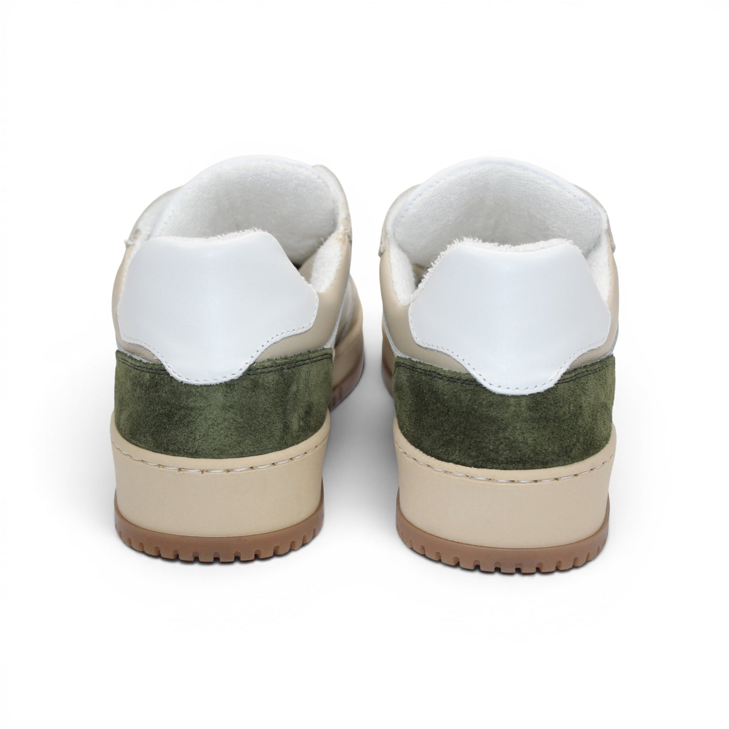 The Duca Di Matiste Duca DC80 Green Combo is a low-top Italian-crafted shoe in white, beige, and green calf leather and suede with beige laces and a light brown rubber sole, shown in side profile.