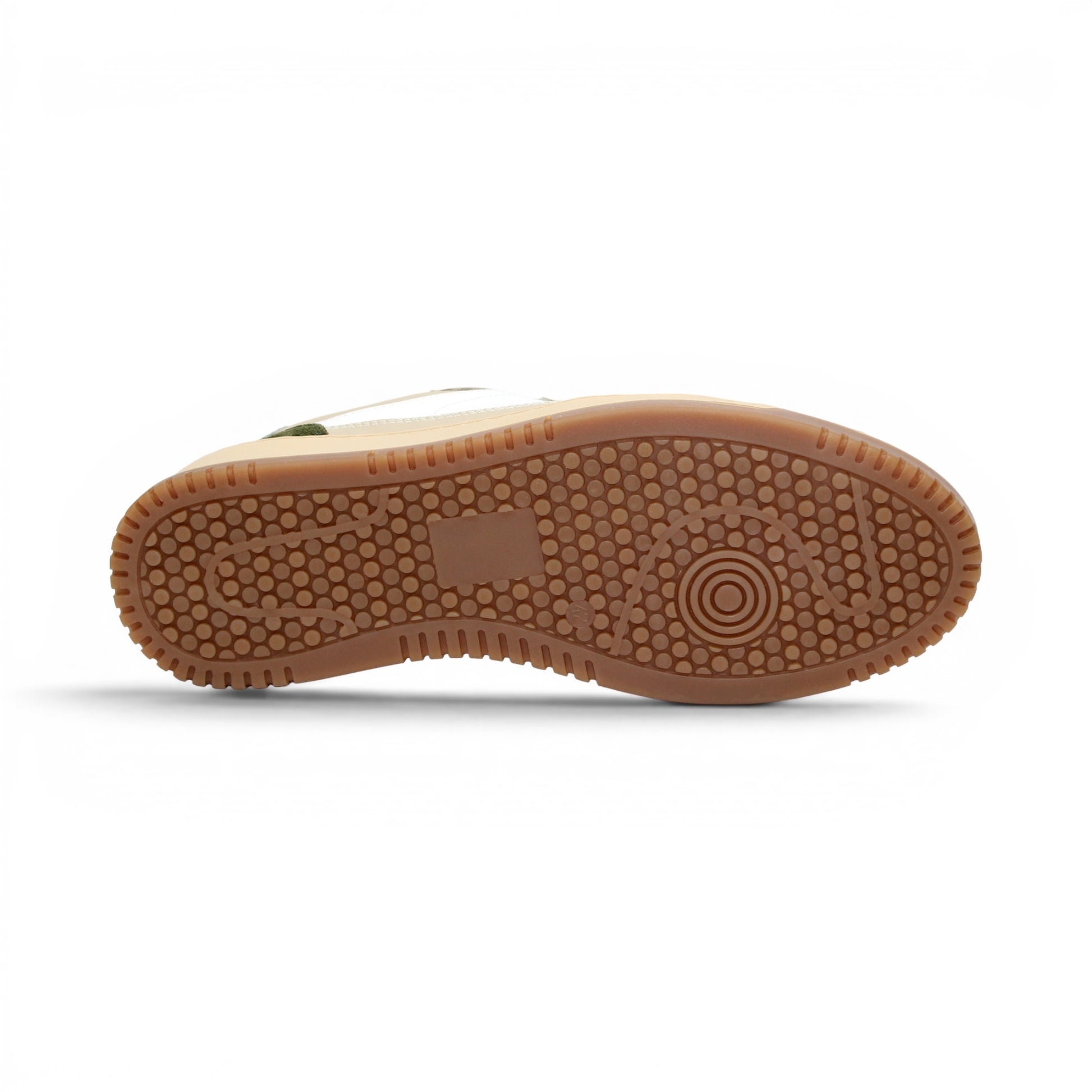 The Duca Di Matiste Duca DC80 Green Combo is a low-top Italian-crafted shoe in white, beige, and green calf leather and suede with beige laces and a light brown rubber sole, shown in side profile.