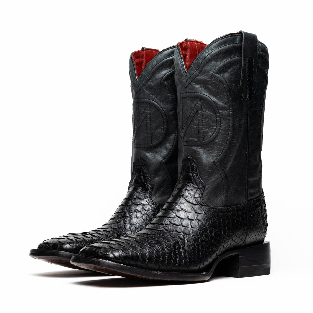 Missouri Black – Unique Design Menswear