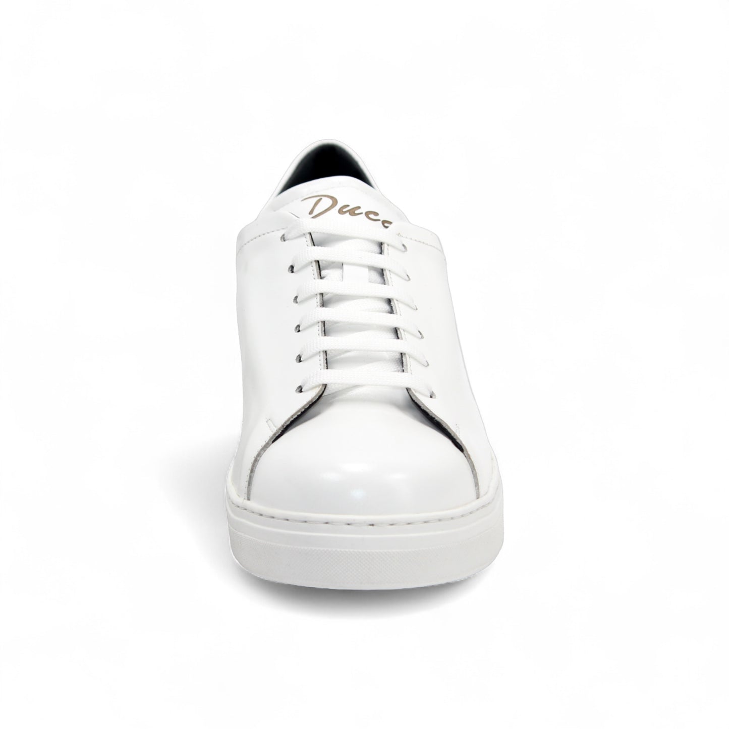 The Duca Monza White by Duca Di Matiste is a genuine leather low-top sneaker with white laces, a flat sole, and minimal detailing. Photographed from the side on a plain background, it embodies effortless everyday elegance.