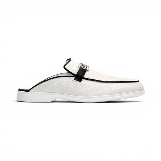 The Duca Di Matiste Duca SA493 White/Black is a white Italian leather slip-on mule with a black trim, low heel, metal buckle, and durable rubber sole, shown in profile against a plain white background.