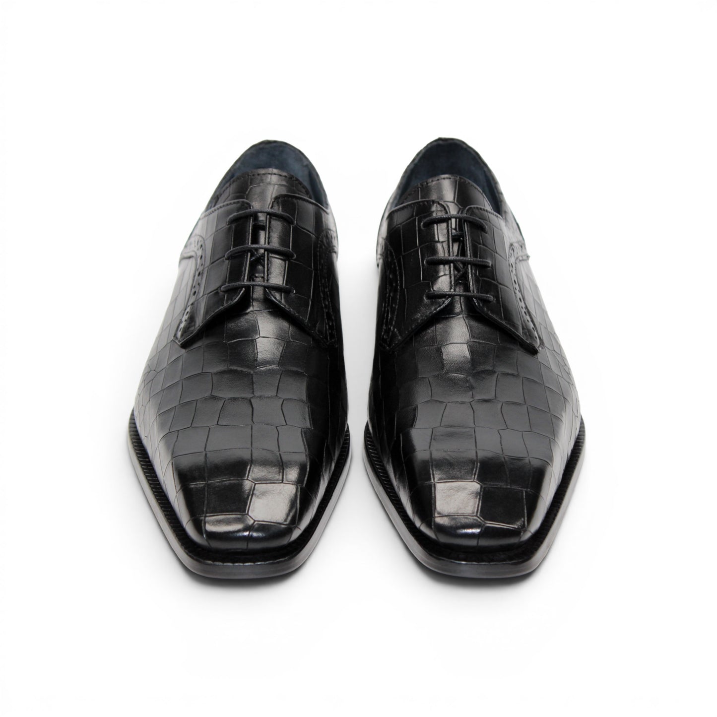 The Duca Di Matiste Duca Spada Black is a black Italian leather dress shoe with an embossed crocodile pattern, low heel, and lace-up design, shown in side profile on a white background. Expertly crafted in Italy for elegant style.