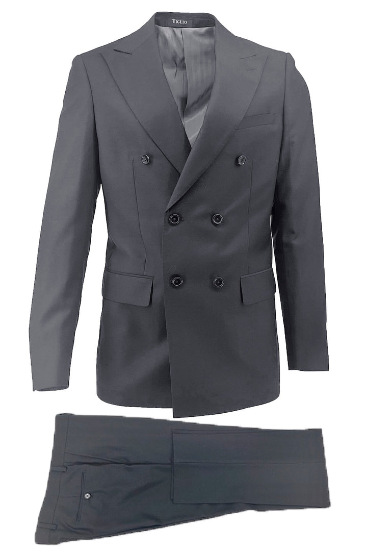 The Tiglio Luxe Charcoal Pistoia Modern Fit Pure Wool Men’s Suit (TIG1010) features a double-breasted jacket and matching trousers, expertly crafted from Italian wool and shown against a white background.