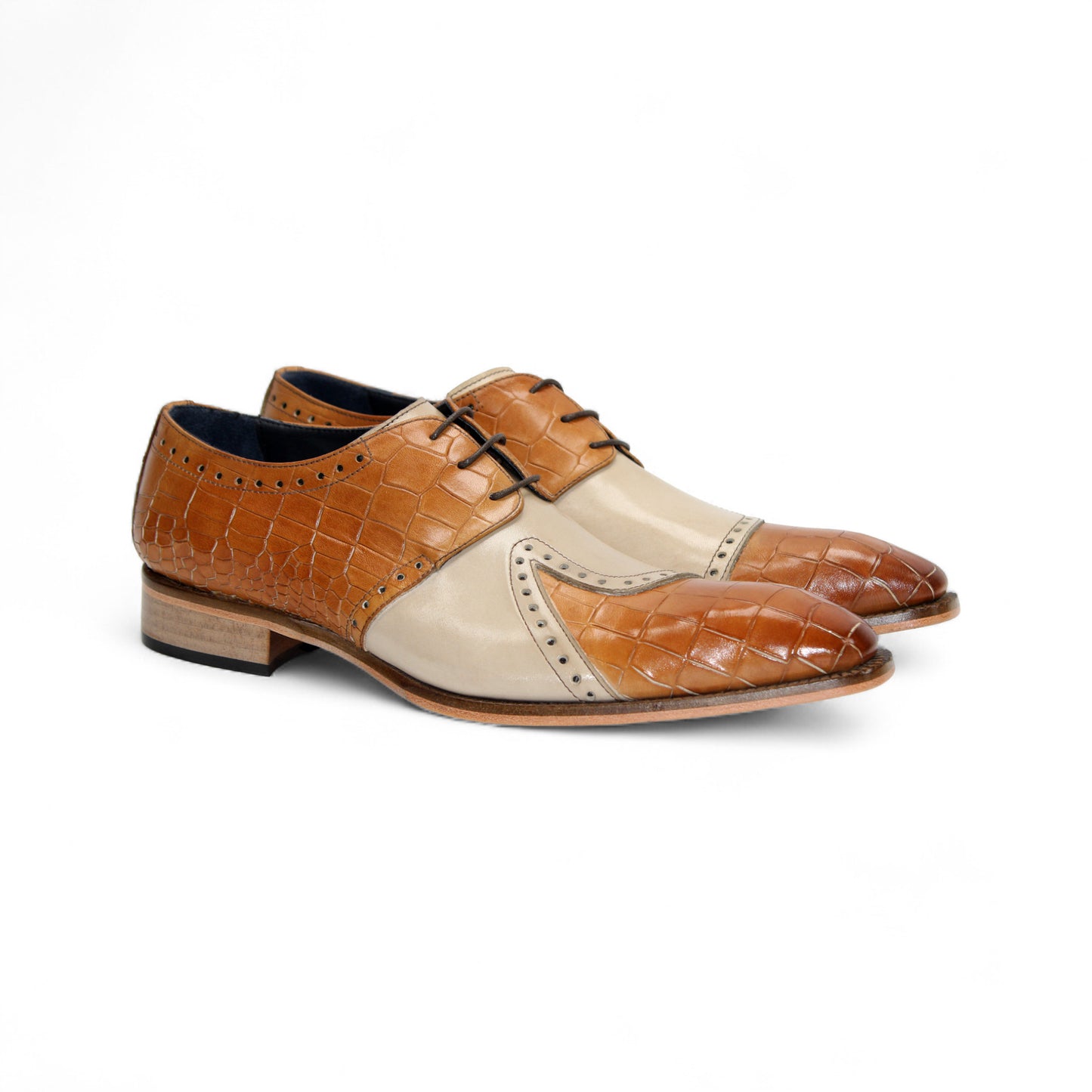 The Duca Di Matiste Duca Valentano Cognac/Beige is a genuine leather oxford with croco embossing and a wooden sole, shown against a white background.