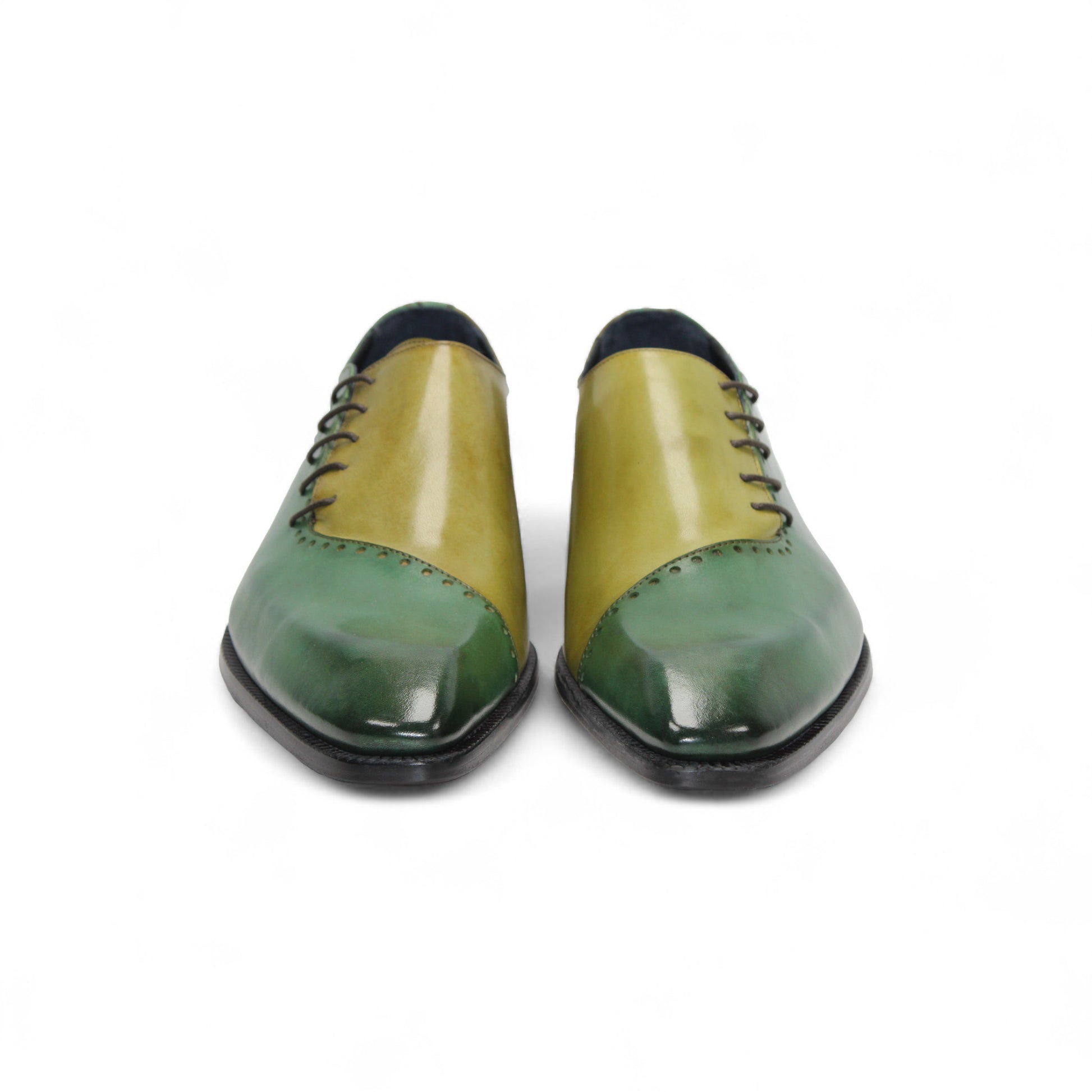 The Duca Di Matiste Duca Veroli Green/Olive is a genuine leather oxford with darker toe and heel, light green tongue, black sole and laces. Italian craftsmanship shines in every detail. Displayed on a white background.