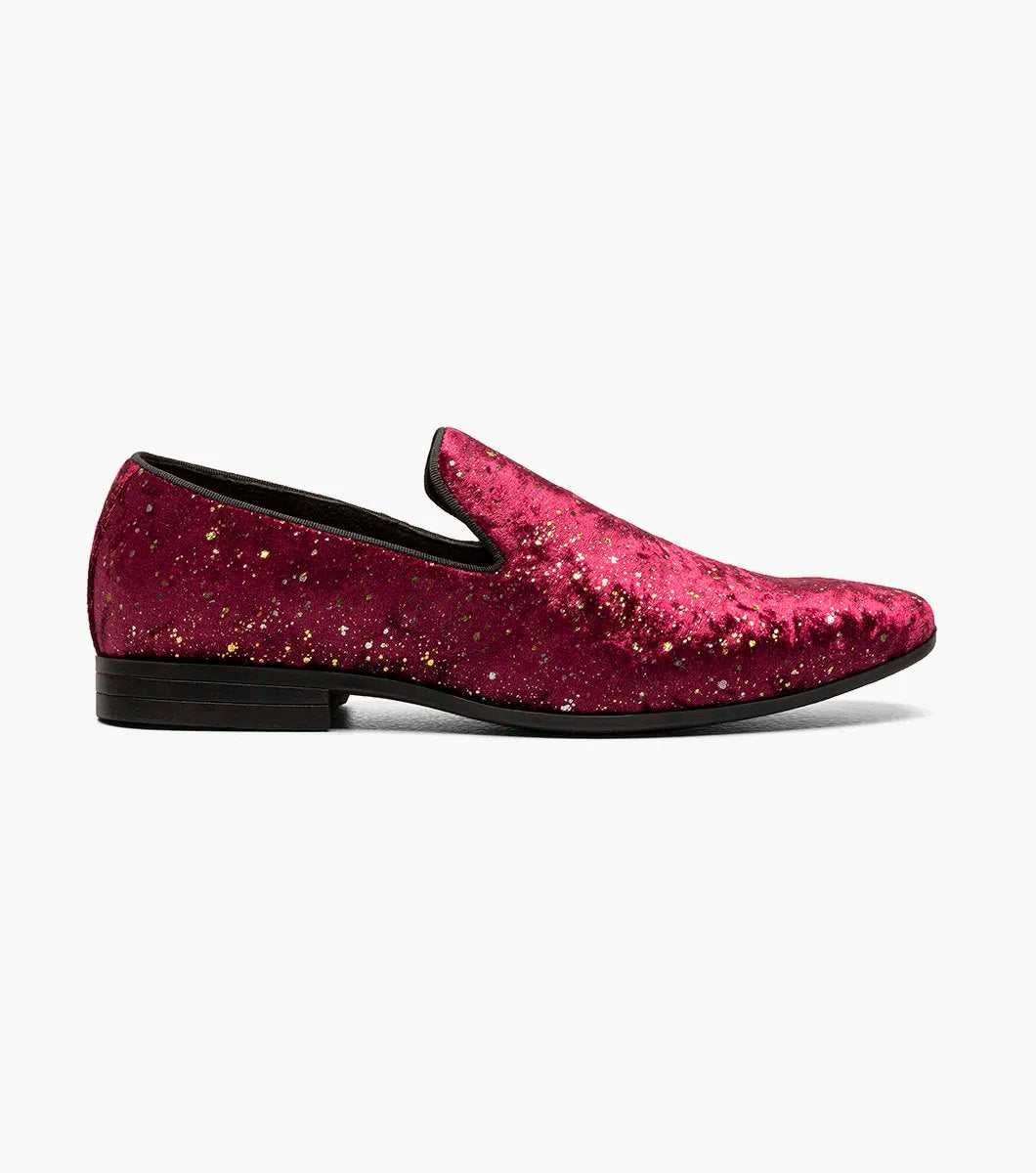 The STACY ADAMS Stellar Plain Toe Glitter Slip On in Burgundy (25534-601) features red velvet with gold glitter, black trim, a low black heel, and a Memory Foam footbed for comfort, shown on a white background.